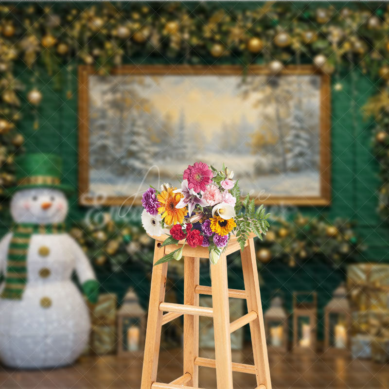 Aperturee - Aperturee Elegant Green Christmas Photography Backdrop Lighted Snowman with Gold Garland Holiday Mini Session Background