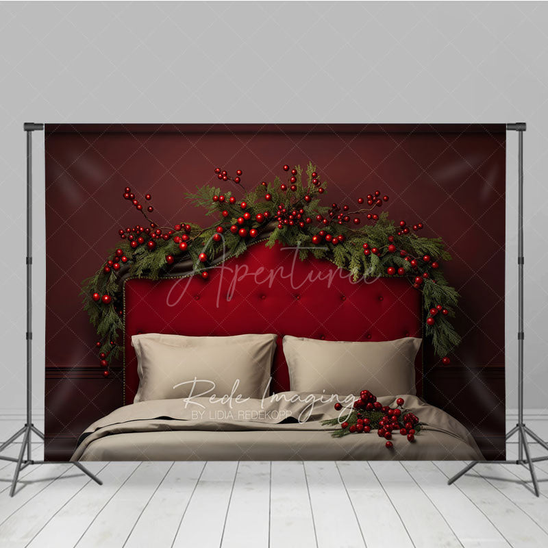 Aperturee Aperturee Elegant Red Christmas Headboard Photography Backdrop Tufted Bed with Berry Garland Moody Holiday Bedroom Prop