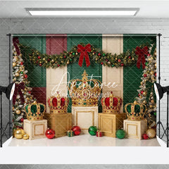 Aperturee - Aperturee Elegant Red Green Gold Christmas Tree and Royal Crown Holiday Backdrop Festive Celebration Decor