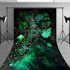 Aperturee - Aperturee Emerald Green and Gold Fluid Art Backdrop Abstract Geode Fragments Photography Background