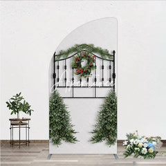 Aperturee - Aperturee Festive Black Metal Half Moon Arch Backdrop with Christmas Wreath Pine Garland and Red Berries Holiday Party Decor.