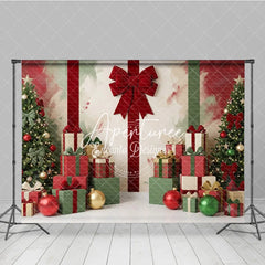 Aperturee - Aperturee Festive Red and Green Christmas Trees and Gifts Holiday Backdrop Elegant Bows and Ornaments Decor