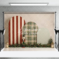 Aperturee - Aperturee Festive Red Striped and Green Plaid Arched Holiday Backdrop Christmas Nutcracker and Garland Decor