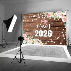 Aperturee - Aperturee Floral Class Of 2026 Light Wood Graduation Backdrop