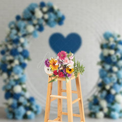 Aperturee - Aperturee Floral Heart Circle Set White Brick Wedding Backdrop