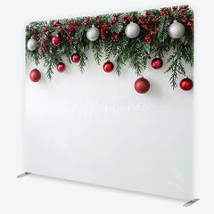 Aperturee - Aperturee Green Christmas Garland with Red Berries and Silver Ornaments Square Double-Sided Backdrop Festive Holiday Decor