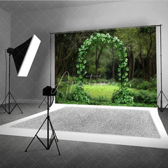 Aperturee - Aperturee Green Clover Archway Photography Backdrop Lush Foliage Enchanted Forest for Wedding and Portrait