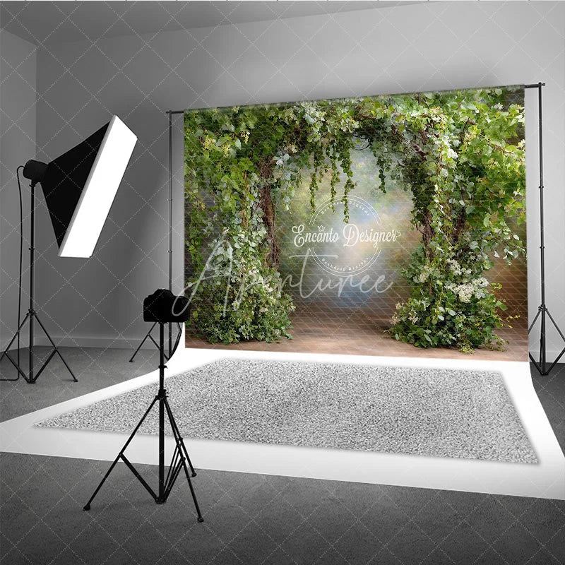Aperturee - Aperturee Greenery Arch Backdrop Secret Garden Wedding Photo Prop Lush Woodland Trees with Vines for Party