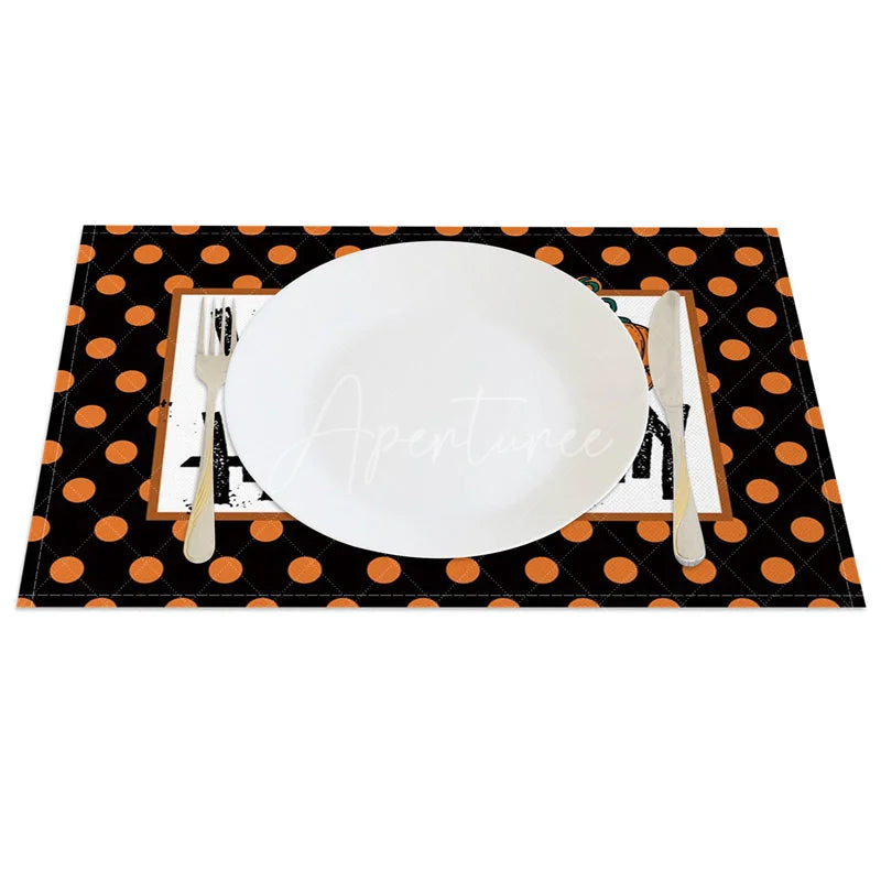 Aperturee - Aperturee Halloween Polka Dot and Jack-O’-Lantern Set of 4 Placemats for Fun and Spooky Kids Party Decorations