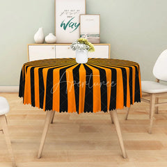 Aperturee - Aperturee Halloween Round Tablecloth with Black and Orange Stripes for Festive and Spooky Holiday Party Decor