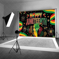 Aperturee - Aperturee Juneteenth Freedom Day Backdrop Breaking Chains and Raised Fist Background African American Independence Decor