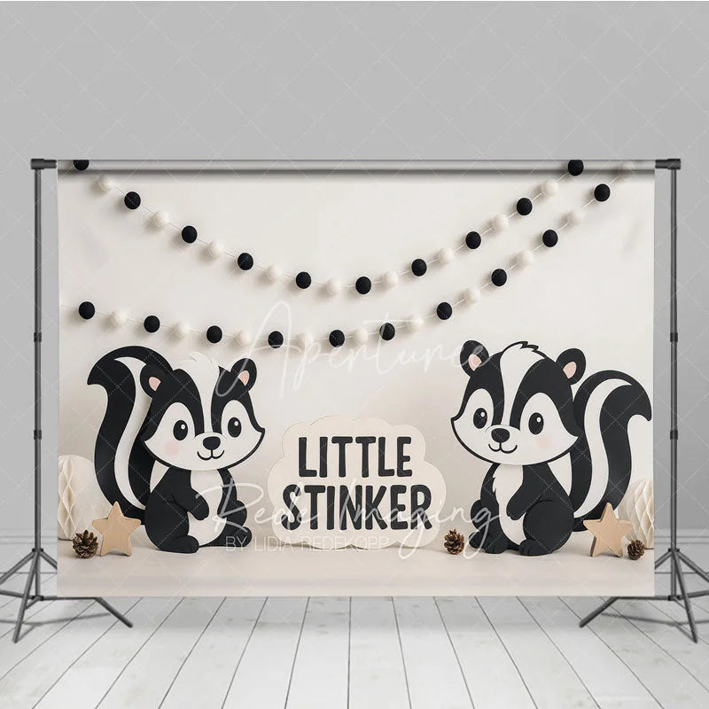 Aperturee - Aperturee Little Stinker Cartoon Skunk Photo Backdrop Woodland Animal Birthday Photography Background