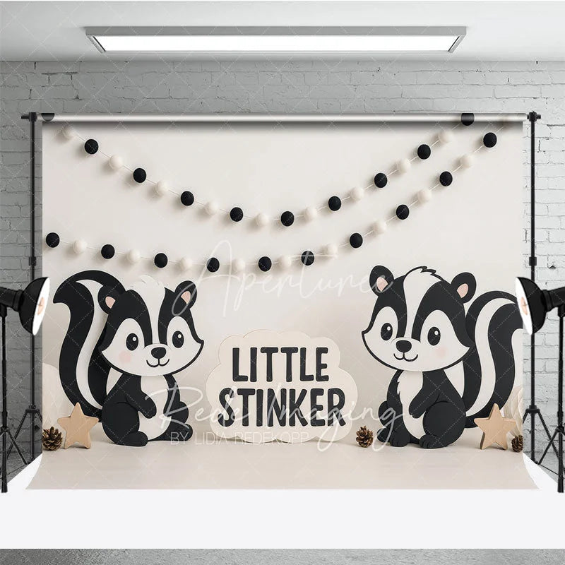 Aperturee - Aperturee Little Stinker Cartoon Skunk Photo Backdrop Woodland Animal Birthday Photography Background