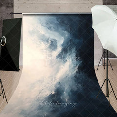 Aperturee - Aperturee Modern Abstract Blue and White Textured Sweep Backdrop Artistic Photography Studio Background Prop