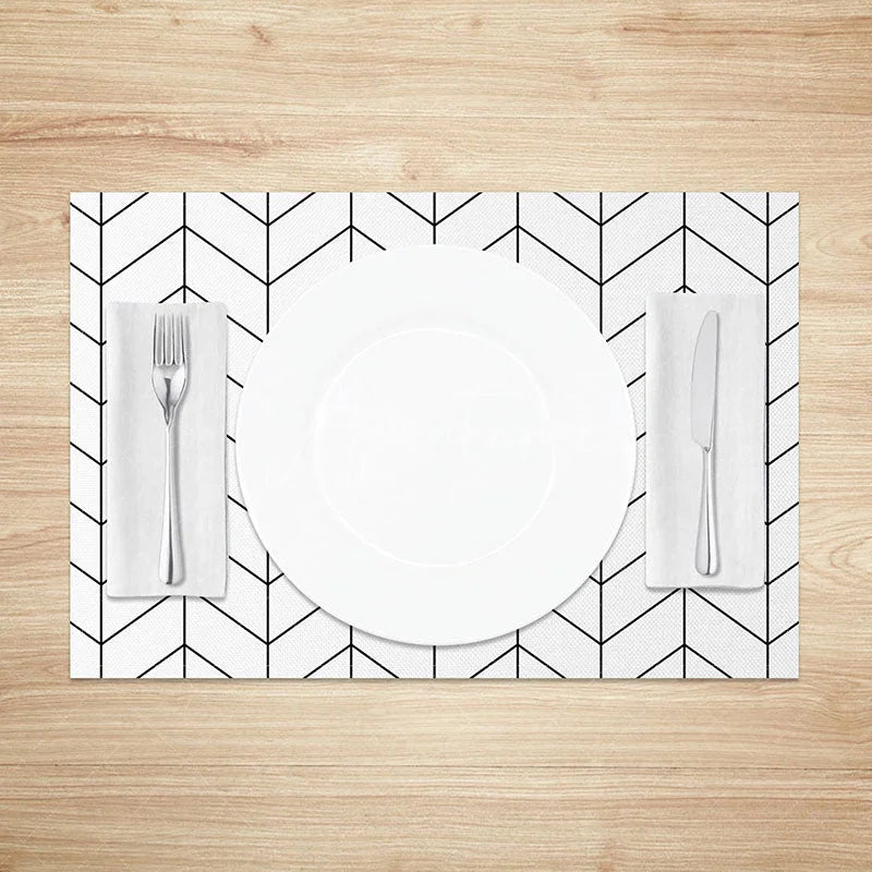 Aperturee - Aperturee Modern Abstract White and Black Lines Set of 4 Placemats for Minimalist and Contemporary Kitchen Decor