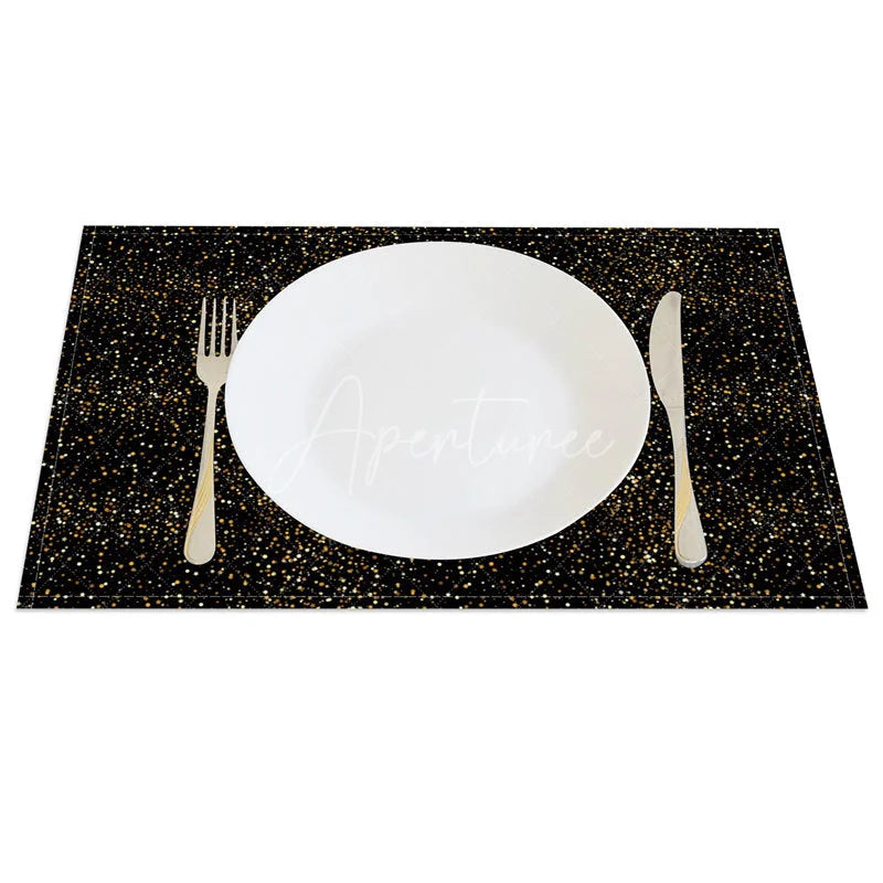 Aperturee - Aperturee Modern Black Set of 4 Placemats with Shining Golden Dots for Elegant Holiday and Party Decorations