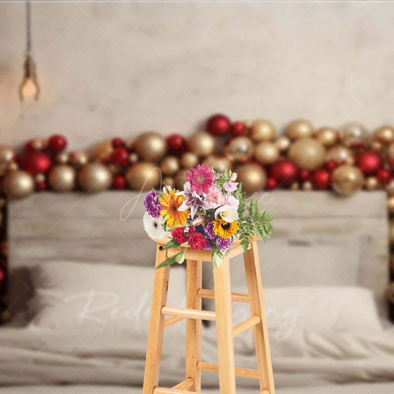 Aperturee Aperturee Modern Christmas Headboard Photography Backdrop Red and Gold Balloon Garland Rustic Chic Bedroom Photo Prop