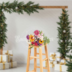 Aperturee - Aperturee Modern Christmas Photography Backdrop Wood Arch with Garland and Trees Minimalist Holiday Photo Background