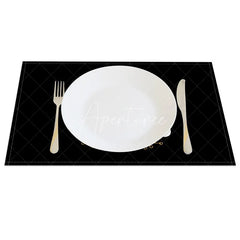 Aperturee - Aperturee Modern Christmas Set of 4 Placemats Merry Christmas Script Minimalist Black and Gold Table Mats