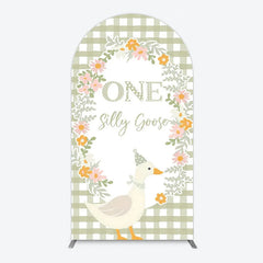 Aperturee - Aperturee One Silly Goose First Birthday Arch Backdrop Gingham with Floral Wreath Farmhouse Party Photo Booth Decor