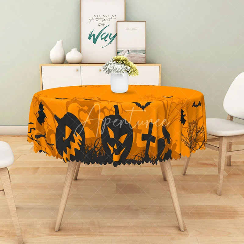 Aperturee - Aperturee Orange and Black Halloween Round Tablecloth with Jack-o’-Lanterns and Bats for Spooky Party Decor