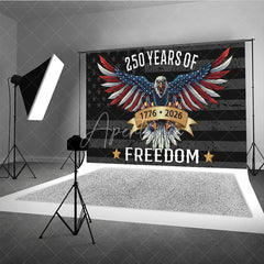 Aperturee - Aperturee Patriotic Eagle with American Flag Holiday Backdrop 250 Years of Freedom Celebration Party Decor