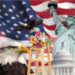 Aperturee - Aperturee Patriotic USA Independence Day Backdrop Statue of Liberty and Bald Eagle Background American Landmarks Decor
