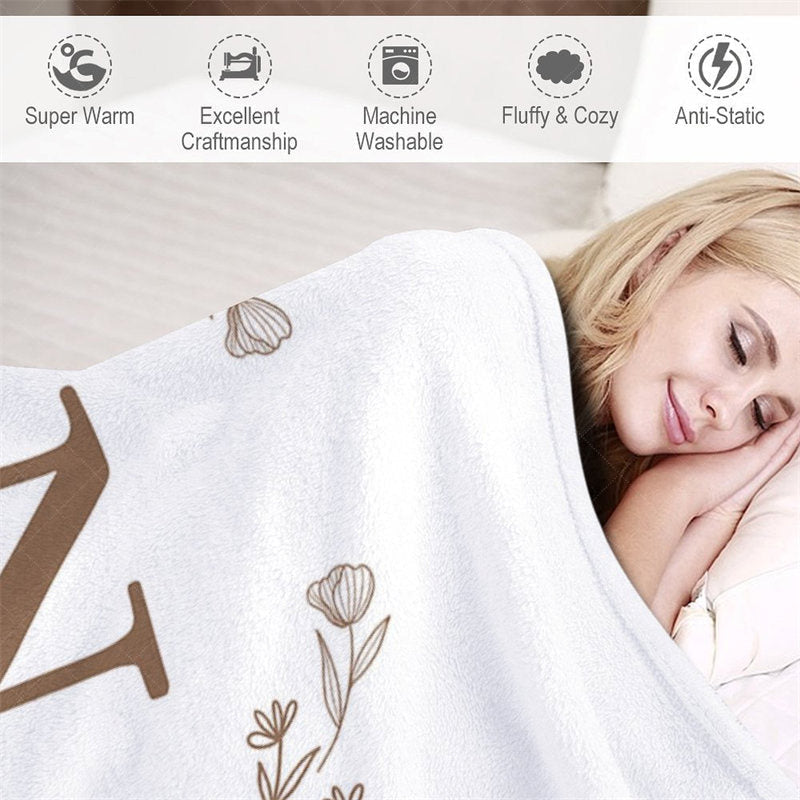 Aperturee - Aperturee Personalized Christmas Holly Blanket with Custom Name Festive Holiday Botanical Print Red Xmas Gift for Family