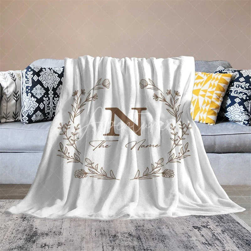 Aperturee - Aperturee Personalized Christmas Holly Blanket with Custom Name Festive Holiday Botanical Print Red Xmas Gift for Family