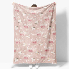 Aperturee - Aperturee Personalized Daisy Floral Blanket with Custom Name Pink Wildflower Theme for Girls Nursery Baby Shower Gift