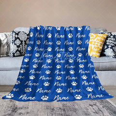 Aperturee - Aperturee Personalized Pet Blanket with Custom Name and Paw Prints for Dogs and Cats Blue Cozy Pet Bed Throw