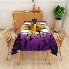 Aperturee - Aperturee Purple Halloween Rectangle Tablecloth with Black Moon and Bats for Spooky Night and Gothic Party Decor