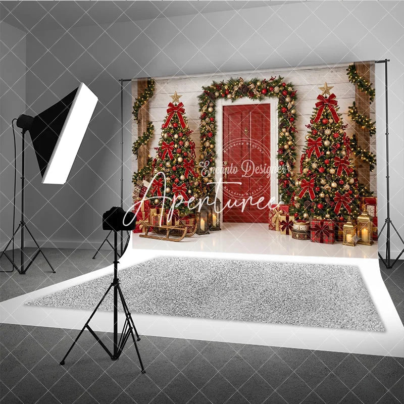Aperturee - Aperturee Red and Gold Christmas Trees Holiday Backdrop with Festive Garland and Presents Cozy Winter Celebration Decor