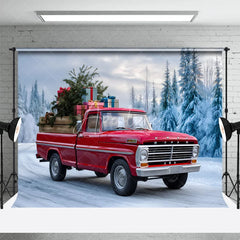 Aperturee - Aperturee Red Vintage Truck Christmas Backdrop Winter Snow Forest Tree Photography Background Car Carrying Gifts Holiday Party