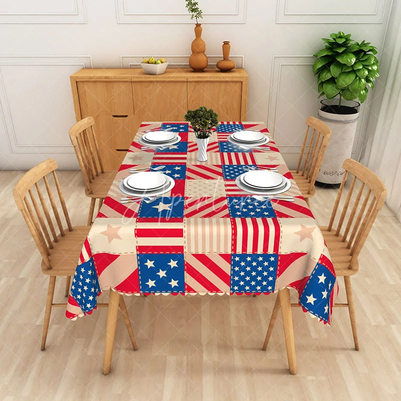 Aperturee - Aperturee Red White and Blue American Flag Patchwork Rectangle Tablecloth Fourth of July Party Decor