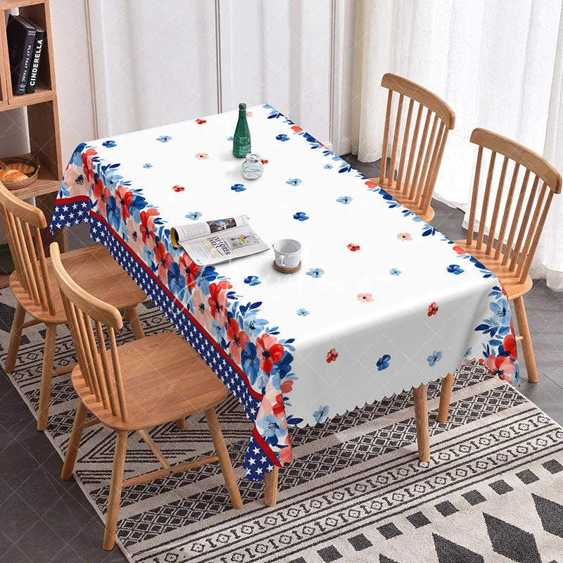 Aperturee - Aperturee Red White and Blue Floral Rectangle Tablecloth with American Flag Pattern Scalloped Edge Patriotic Decor