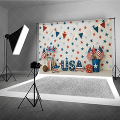 Aperturee - Aperturee Red White and Blue Patriotic Photography Backdrop USA Letters Festive Bunting Garland for Independence Day Celebration