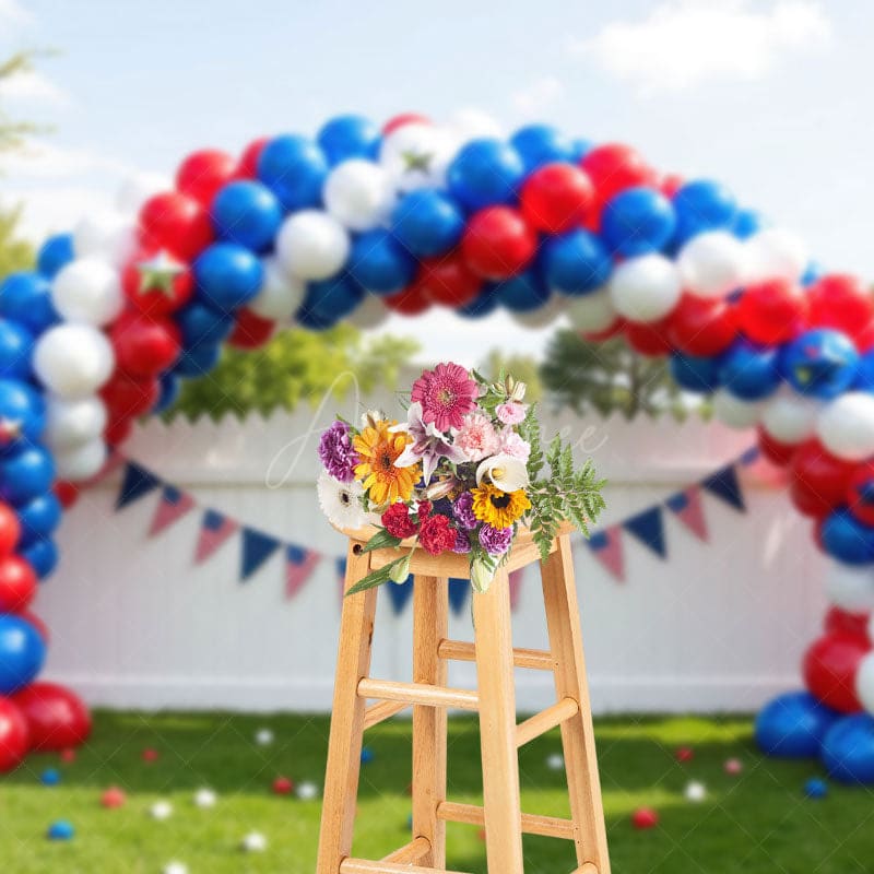 Aperturee - Aperturee Red White Blue Balloons Fence Cake Smash Backdrop