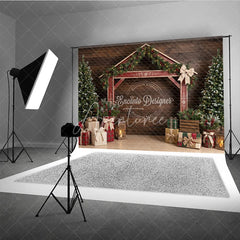 Aperturee - Aperturee Rustic Barn Arch Holiday Backdrop with Pine Garlands Red Berries Christmas Trees and Wrapped Gifts