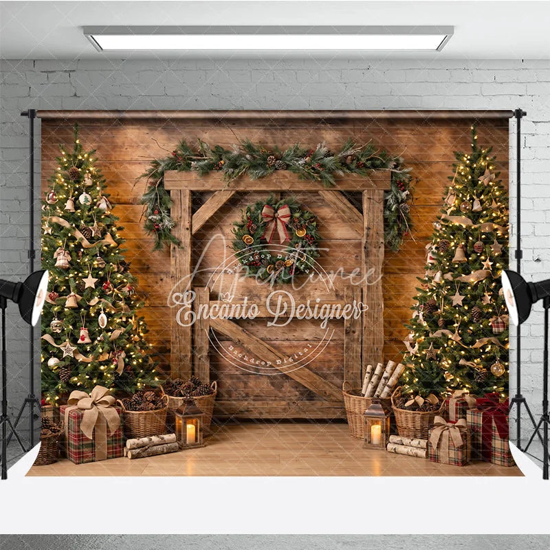 Aperturee - Aperturee Rustic Barn Door Holiday Backdrop with Decorated Christmas Trees Festive Wreath and Cozy Gifts Scene