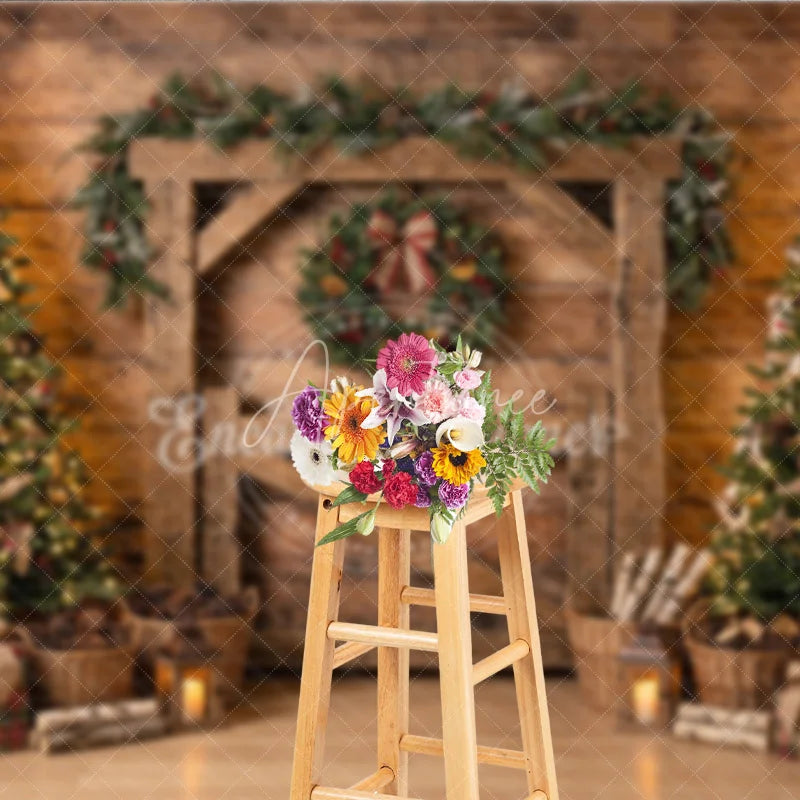 Aperturee - Aperturee Rustic Barn Door Holiday Backdrop with Decorated Christmas Trees Festive Wreath and Cozy Gifts Scene