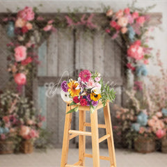 Aperturee - Aperturee Rustic Barn Door Photography Backdrop Spring Floral Arch with Pink Roses Farmhouse Wedding Photo Background