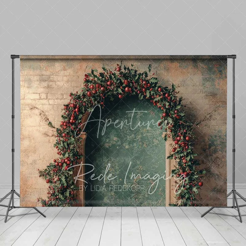 Aperturee - Aperturee Rustic Christmas Arch Backdrop Red Berry Garland Grunge Wall Vintage Doorway Photo Background