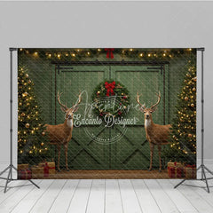 Aperturee - Aperturee Rustic Christmas Barn Door Photography Backdrop Green Door with Reindeer Farmhouse Holiday Photo Background