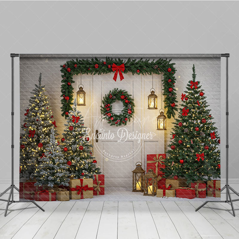 Aperturee - Aperturee Rustic White Door Christmas Photography Backdrop Red and Green Garland with Lanterns Holiday Photo Background