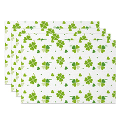 Aperturee - Aperturee Scattered Shamrocks and Hearts Set of 4 Placemats White and Green St. Patricks Day Pattern Table Mats