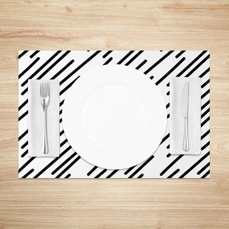 Aperturee - Aperturee Simple Modern White and Black Lines Set of 4 Placemats Minimalist Design for Everyday Kitchen Dining