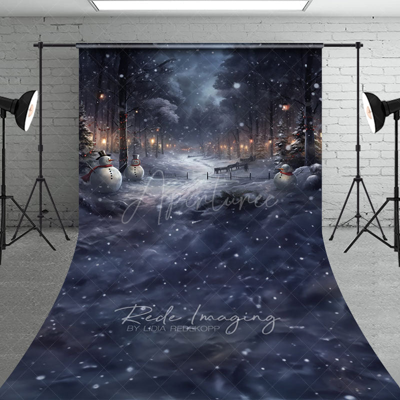 Aperturee - Aperturee Snowy Winter Night with Snowmen Sweep Backdrop Magical Forest with Lanterns Christmas Photo Floor Drop