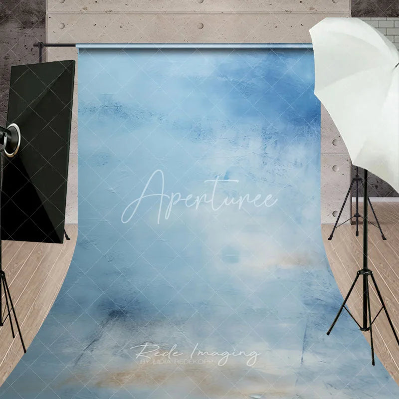 Aperturee - Aperturee Soft Blue Painted Texture Sweep Backdrop Elegant Abstract Art Style for Professional Portrait Photography