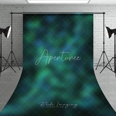 Aperturee - Aperturee Soft Green and Blue Bokeh Sweep Backdrop Abstract Natural Photography Background for Studio Photoshoots